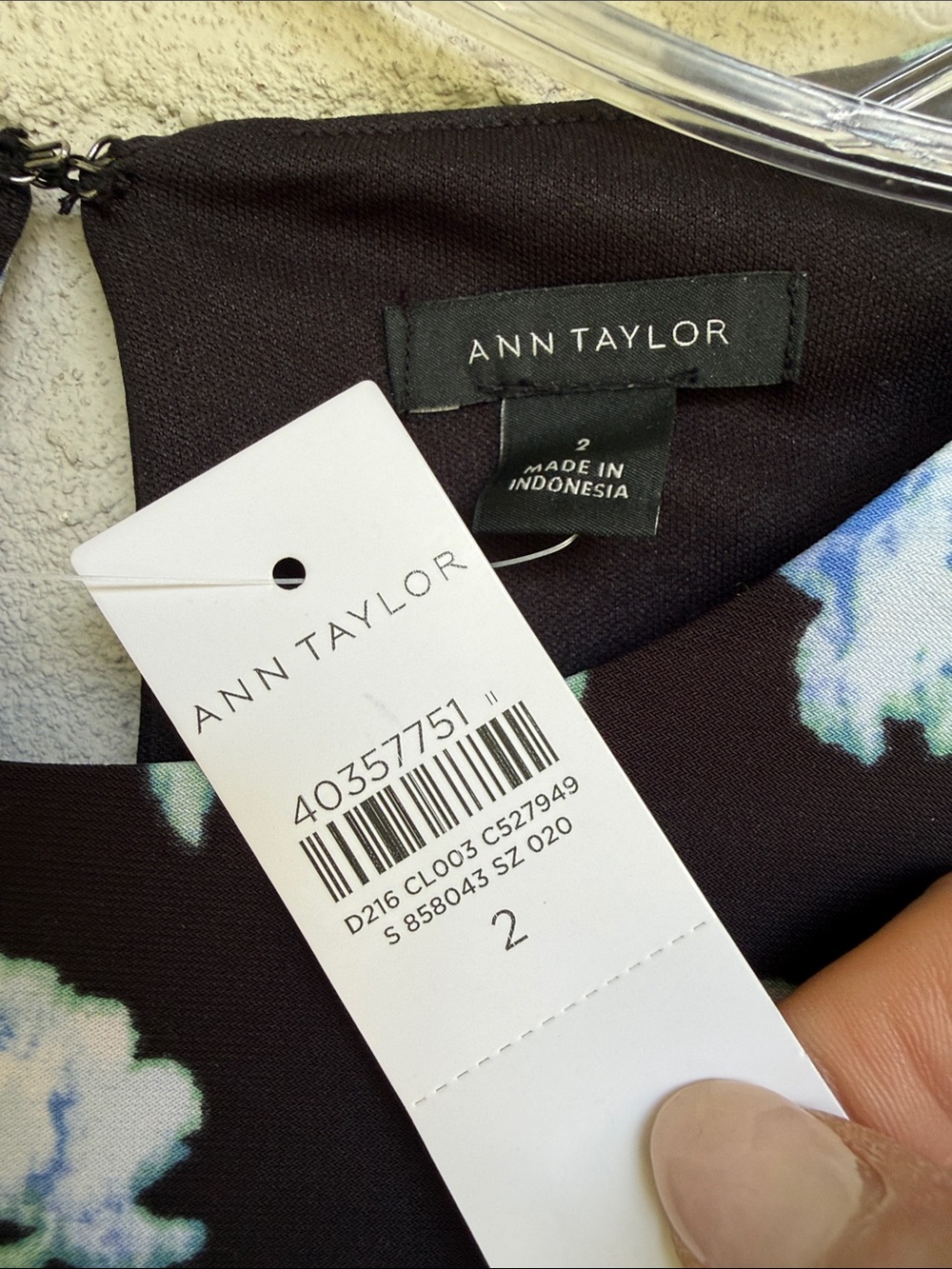 NWT Ann Taylor Floral Ruched Midi Dress Black/Blue Size 2 - Picture 4 of 12